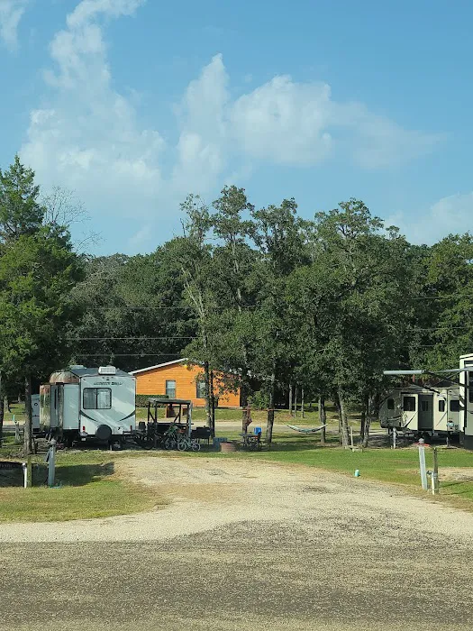 Patriot RV Park - Fairfield 9