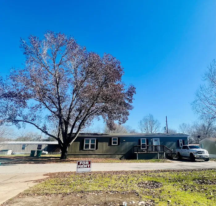 Cedar Crest Mobile Home Park 4