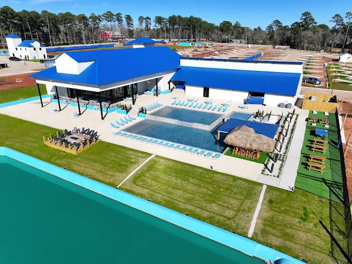 Twisted Parrot Luxury RV Resort 3