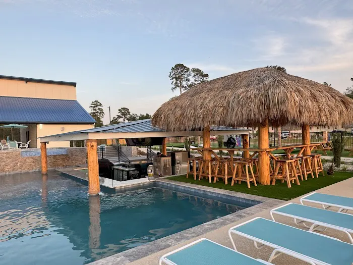 Twisted Parrot Luxury RV Resort 5