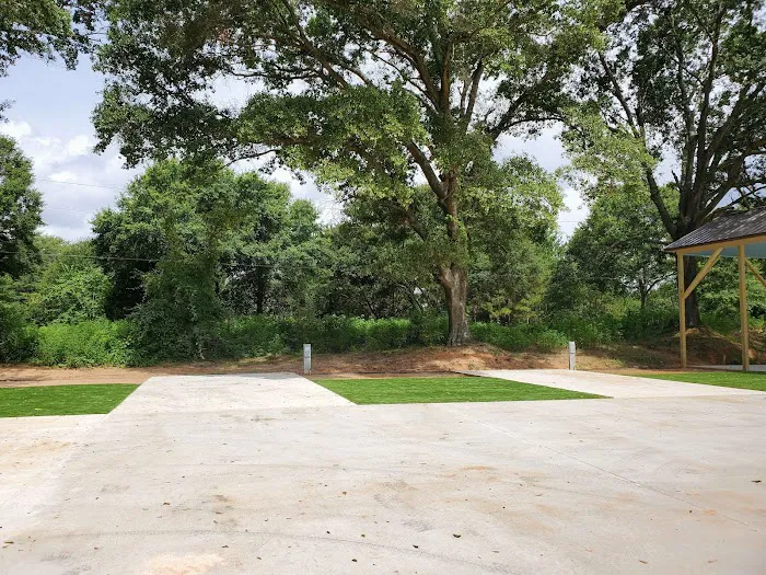 Great Escape RV Park of Lake Conroe 3