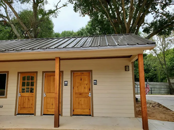 Great Escape RV Park of Lake Conroe 4