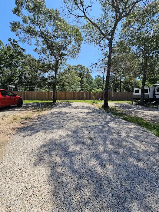 High and Dry RV Park 5