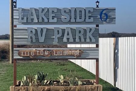 Lakeside 6 RV Park