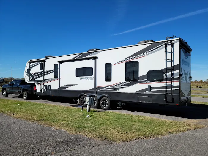 Lake Charles RV Resort by Rjourney 9