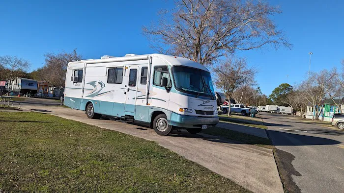 Cypress Bend RV Park 6
