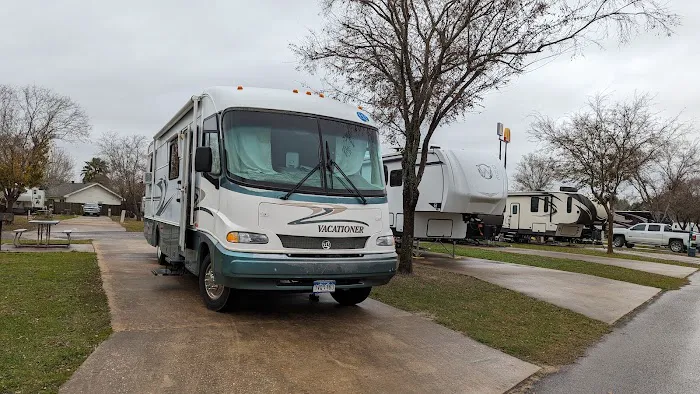 Cypress Bend RV Park 5