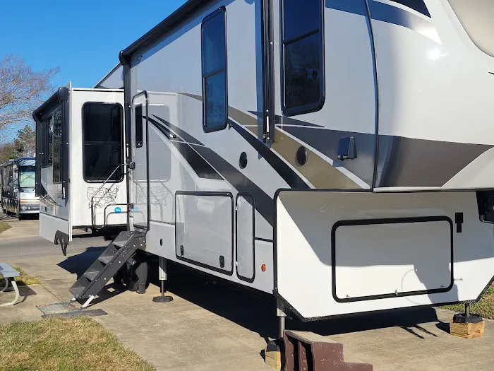 Cypress Bend RV Park 3