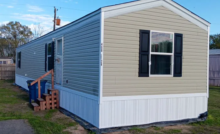 Mes Amis Mobile Home Park 1
