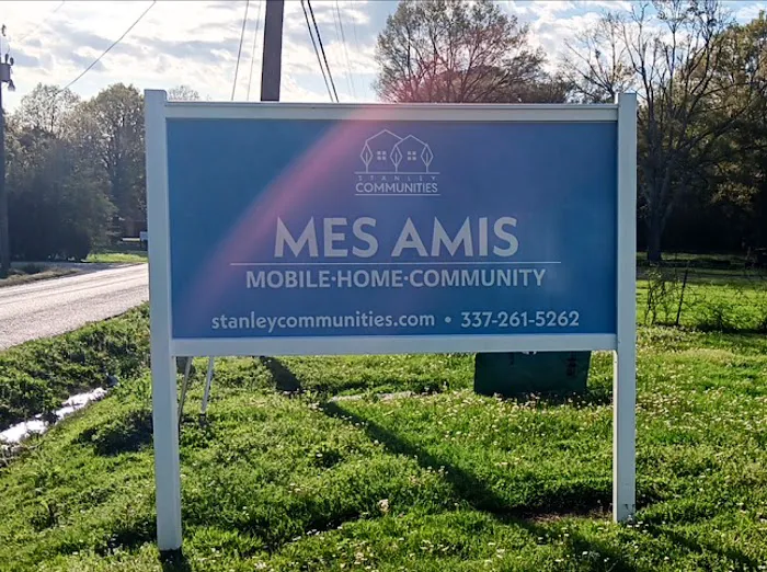 Mes Amis Mobile Home Park 3