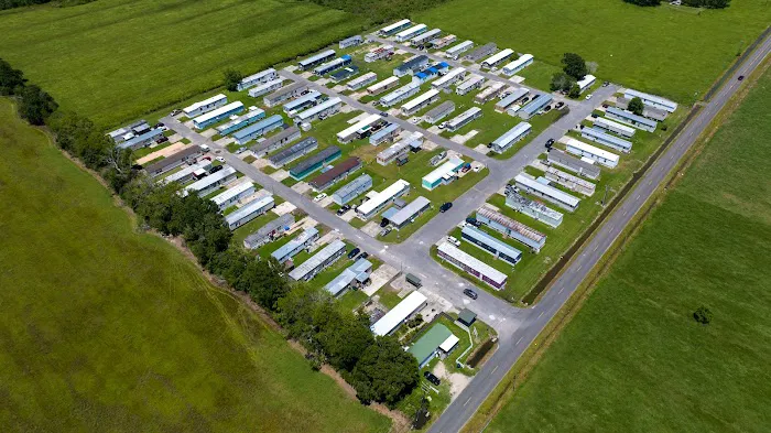 Lucky Oak Mobile Home Park 1