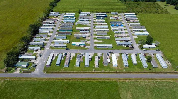 Lucky Oak Mobile Home Park 2