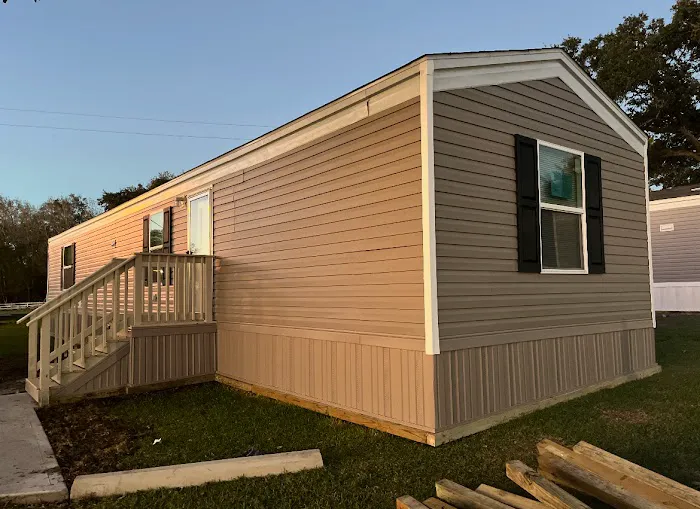 Liberty Mobile Home & Rv Park Picture 1