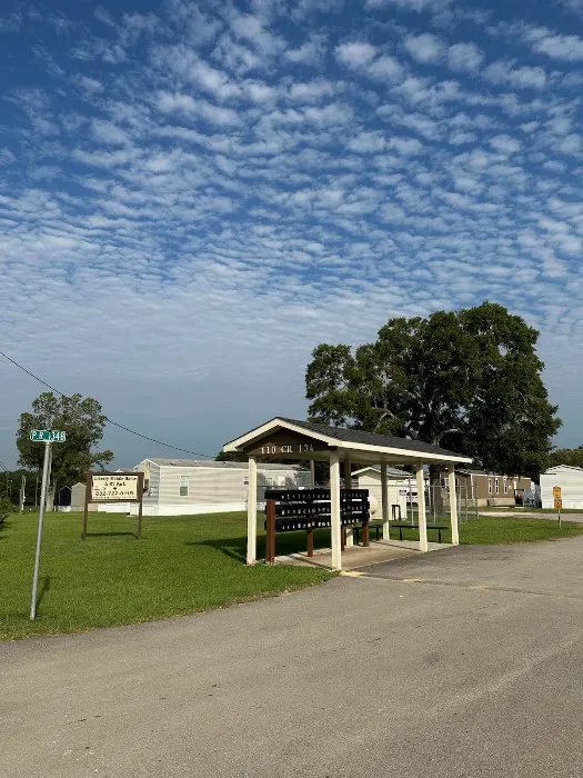 Liberty Mobile Home & Rv Park Picture 4