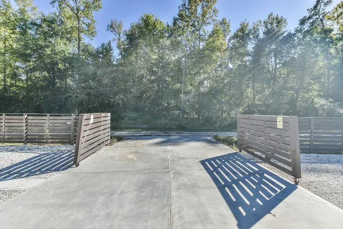 Plum Grove RV Park 8