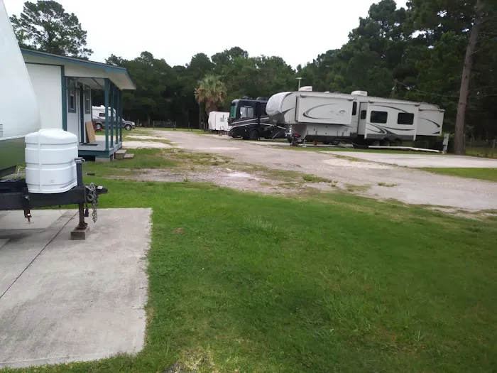 Pine Ridge RV Park 3
