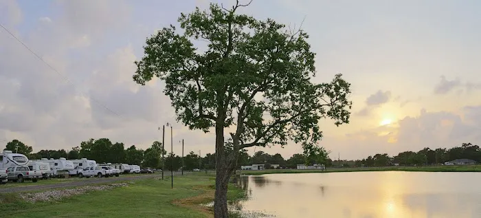 Orange Texas RV Resort 10
