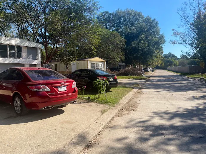La Hacienda Mobile Home Park 1