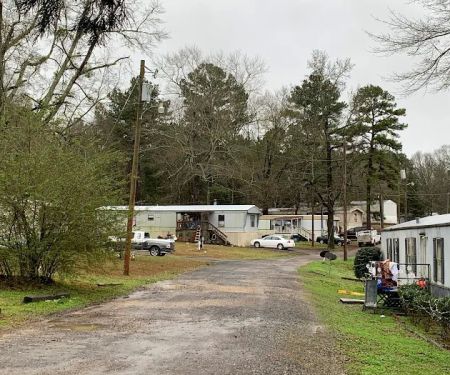 Oak Trace Trailer Park