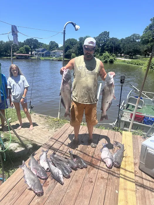 Willis RV Park and Extended Stay Cabins on Lake Conroe 1
