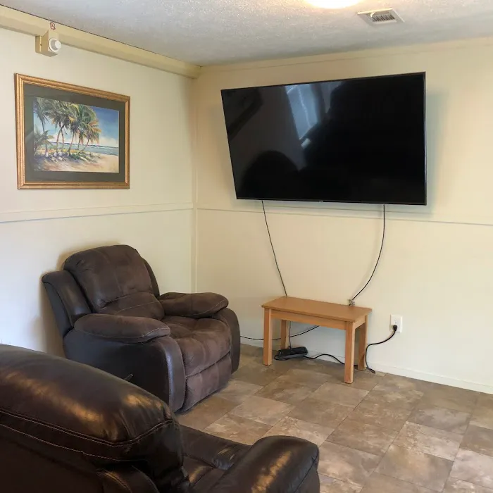 Willis RV Park and Extended Stay Cabins on Lake Conroe 3