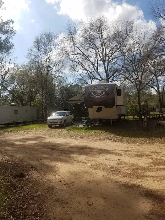 Lake Conroe RV Park 4