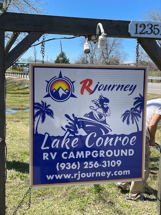 Lake Conroe RV Campground by Rjourney 8