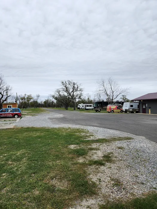 Rustic Oak RV Park 1