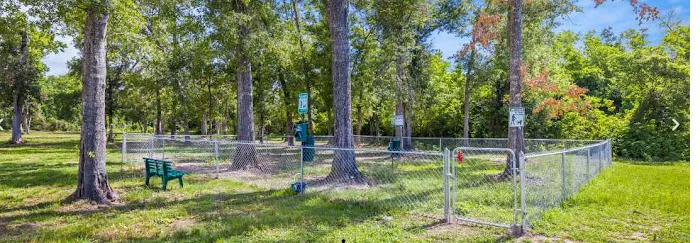 Rustic Oak RV Park 8