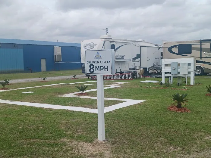 Cajun Heights RV Sites 7