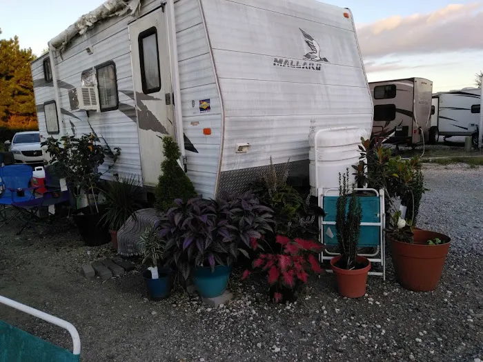 Kershaw's Cajun Village 8