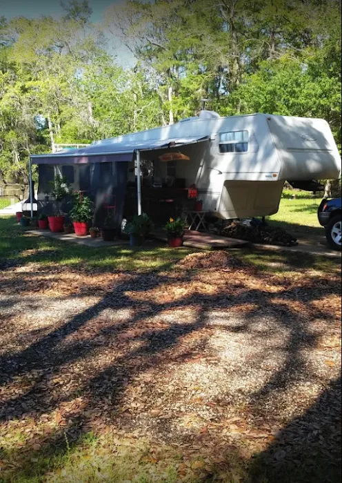 La Maison Des Chenes & Mermentau RV Park 10