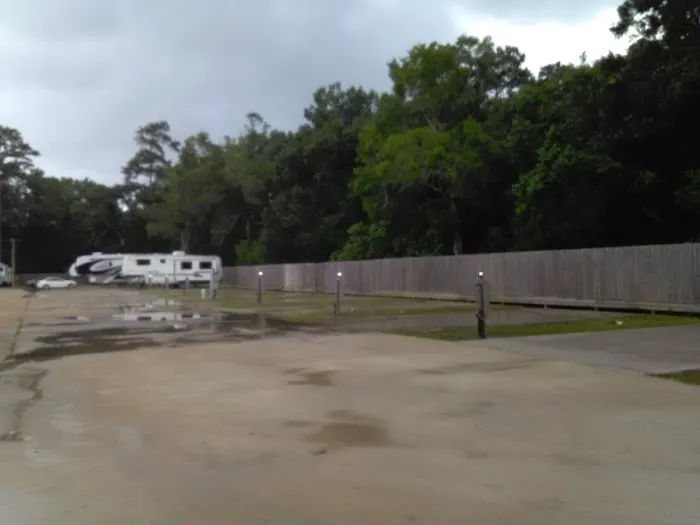 Castle Oaks RV Park 6