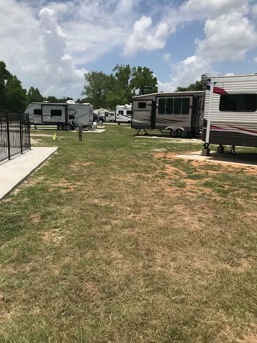 Pecan Grove RV Park 3