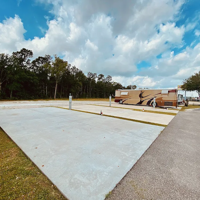 Rio RV Park 10