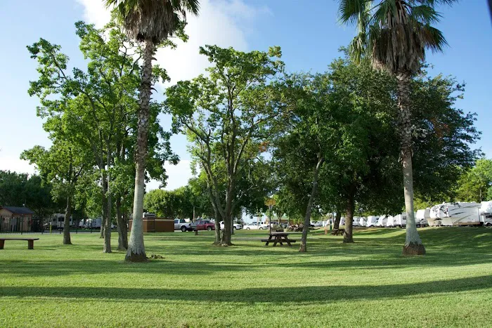 Houston East RV Resort 9