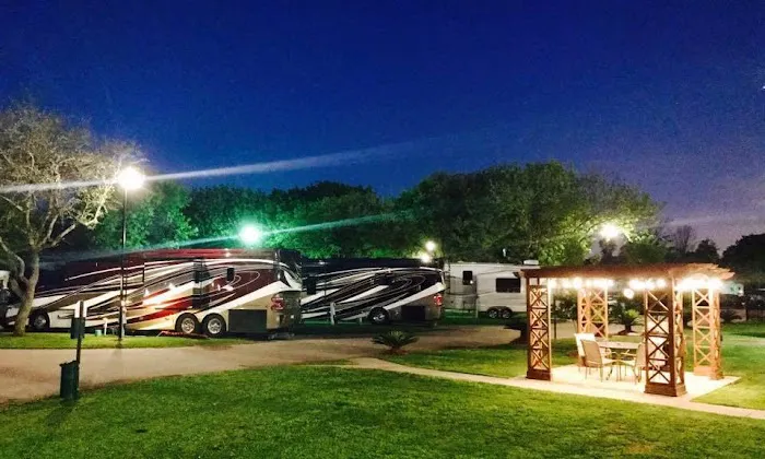 Houston East RV Resort 7