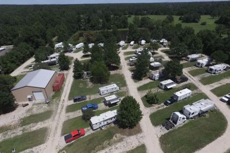 Cut N Shoot RV Park