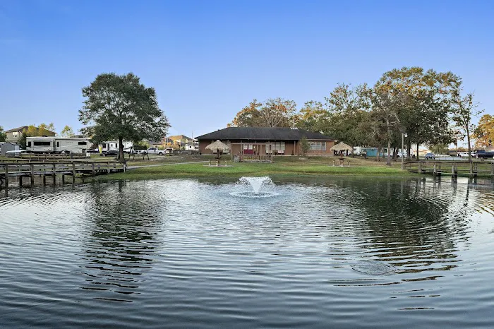 Conroe RV Park by QRV 4
