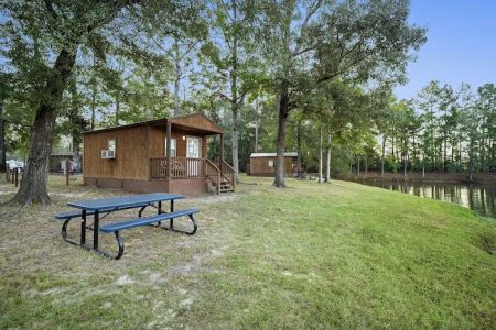 Conroe RV Park by QRV