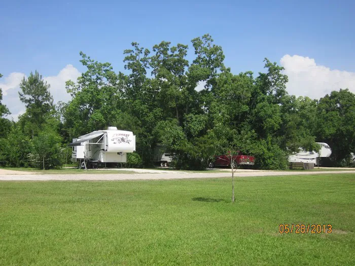 Eagle Cove RV park near Baytown and Mont Belvieu and Cove 5