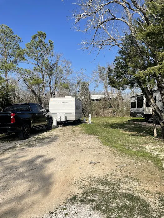 Eagle Cove RV park near Baytown and Mont Belvieu and Cove 7