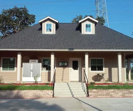 Bayou Bend RV Resort
