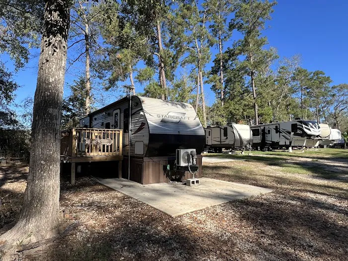 East to West RV Park 7