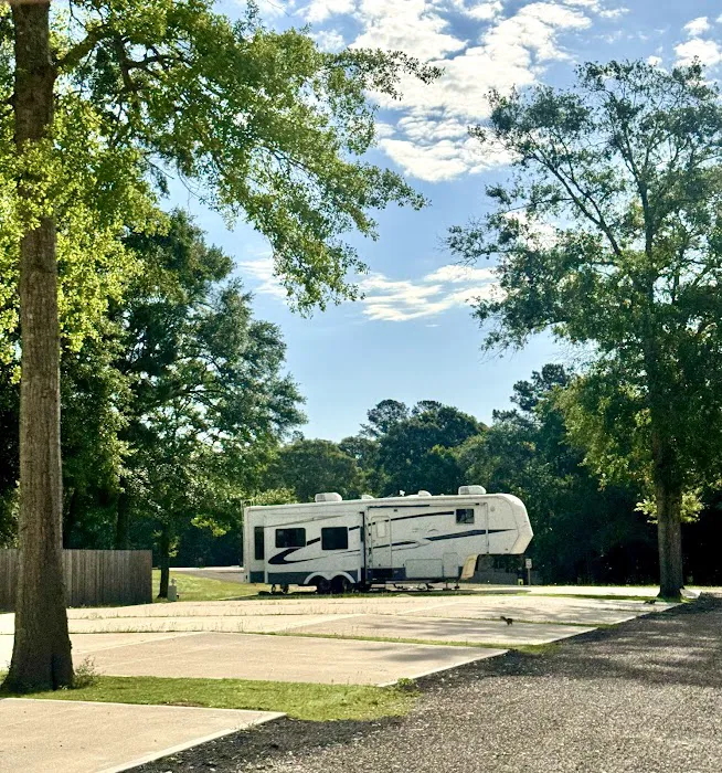 Rose Hill RV Park 6