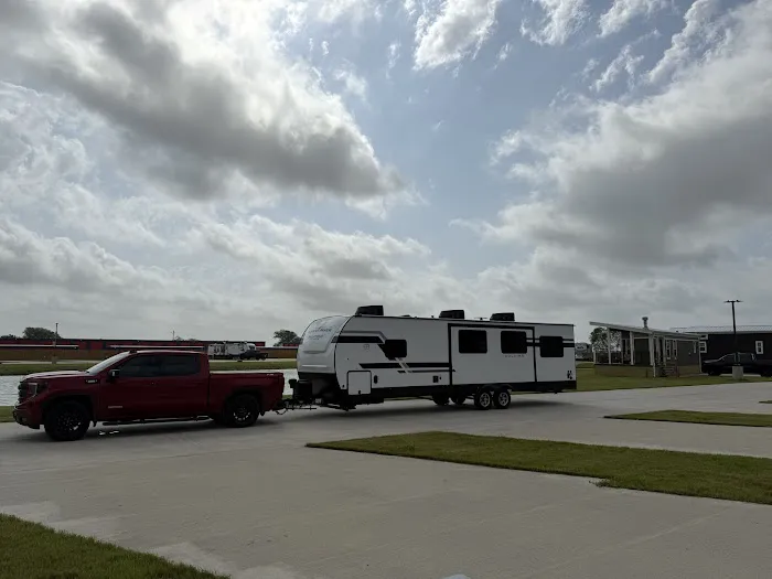 Sunset Point RV Park & Storage 7