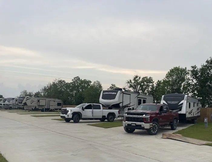 Sunset Point RV Park & Storage 4
