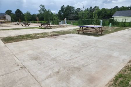 Roundbunch Bayou RV Resort