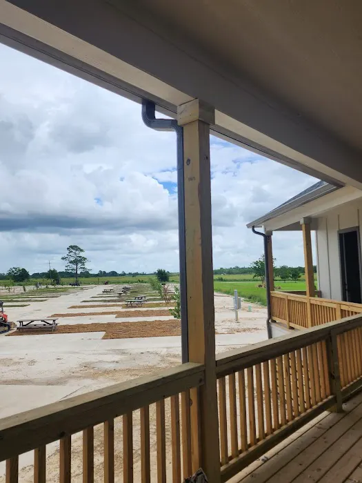 Roundbunch Bayou RV Resort 6