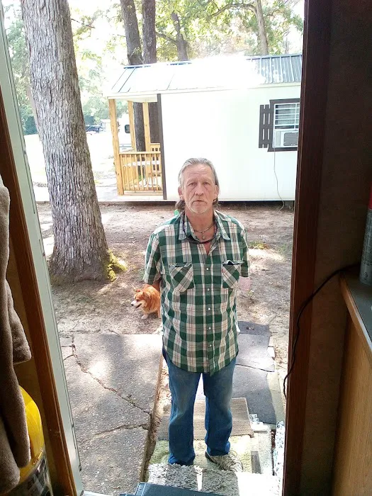 Twin Pines Mobile Home And RV 5